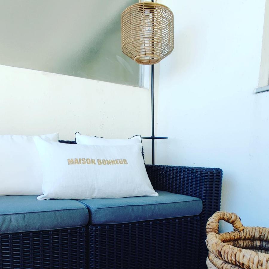 La Suite Appartement Pleine Vue Mer กงการ์โน ภายนอก รูปภาพ