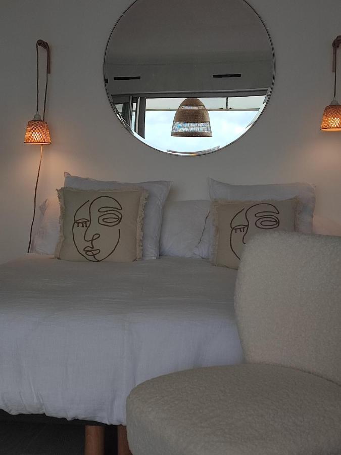 La Suite Appartement Pleine Vue Mer กงการ์โน ภายนอก รูปภาพ