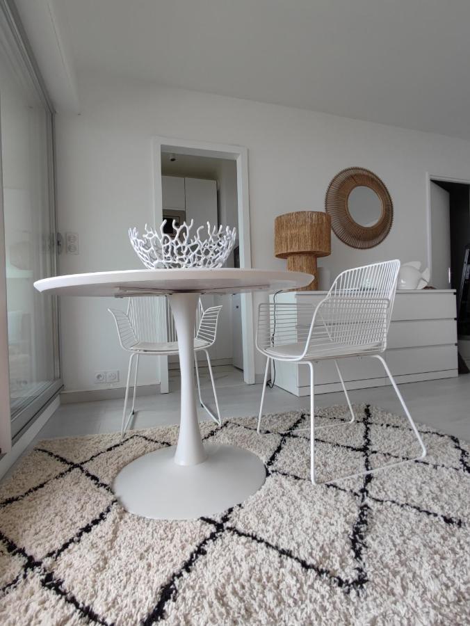 La Suite Appartement Pleine Vue Mer กงการ์โน ภายนอก รูปภาพ